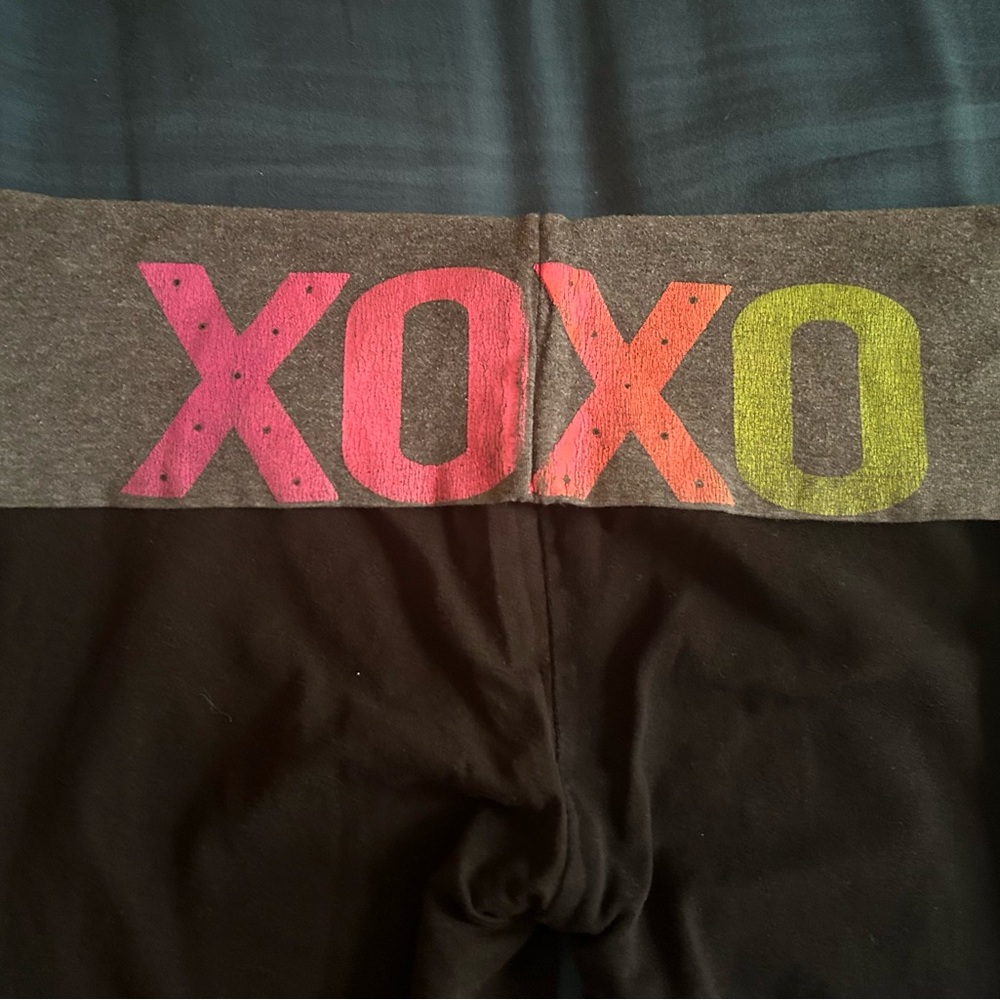 XOXO Leggings with Vibrant Pink and Green Waistband